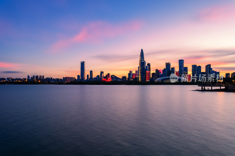 深圳湾后海灯光秀夜景