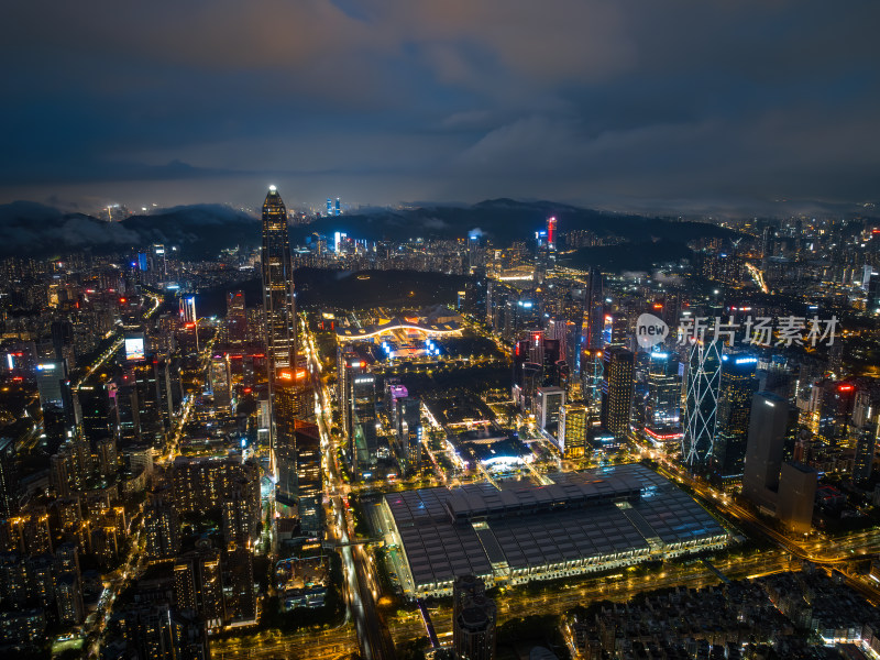 深圳福田CBD大湾区平安大厦夜景蓝调航拍