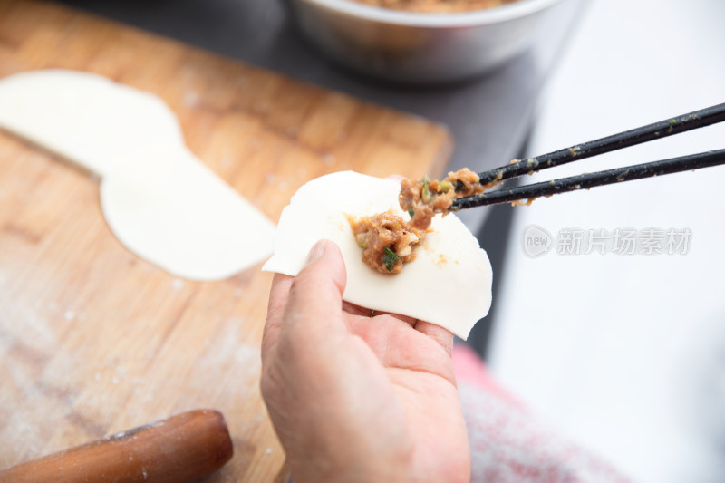 传统的美食中国包馄饨