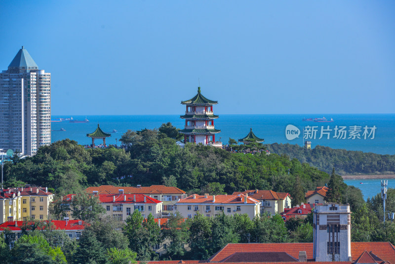 青岛小鱼山揽潮阁风景区风光