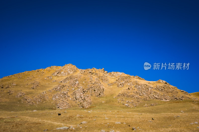 新疆天山山脉雪山山峰山脉