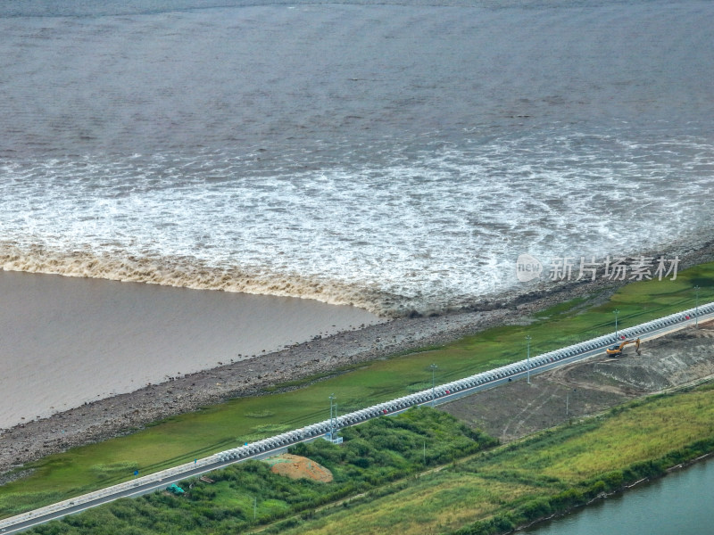 钱塘江潮水