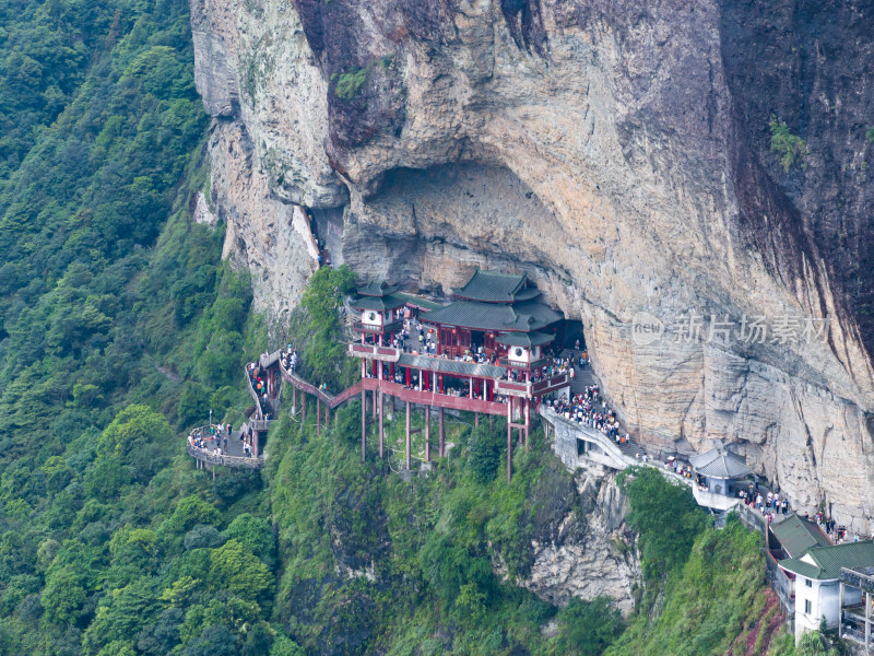 福建漳州灵通山悬空寺