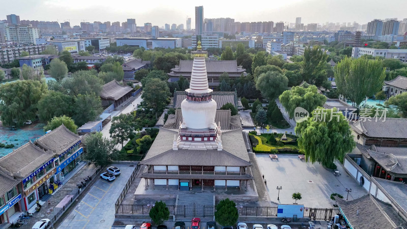 甘肃张掖大佛寺历史文化古建筑航拍