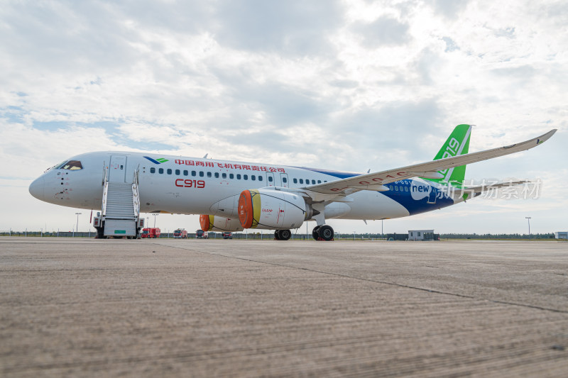 中国商飞C919客机特写 南昌飞行大会