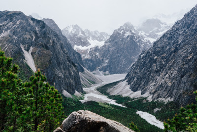 丽江玉龙雪山干河坝山脊线