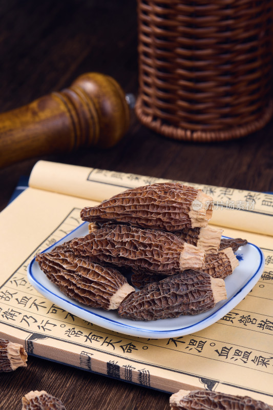 羊肚菌干 野生菌 干羊肚菌 干货 松茸菌