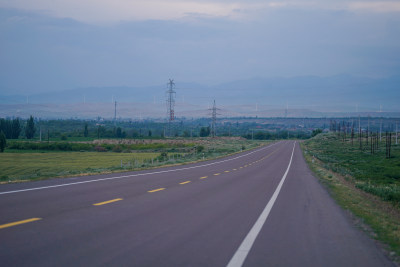 新疆伊犁乡村公路