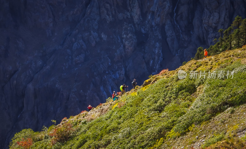 户外徒步登山旅行