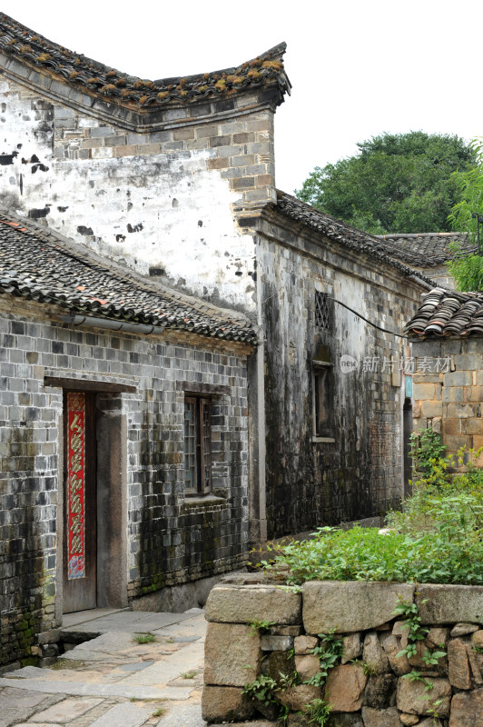 古色古香的传统古建筑屋檐 安徽查济古村