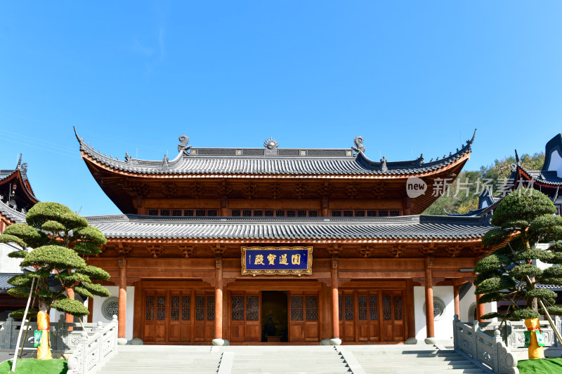 中式古建筑杭州龙华禅寺