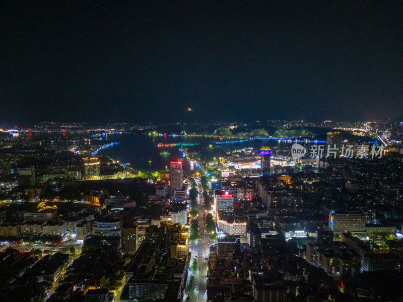 广东肇庆城市夜景灯光交通航拍图