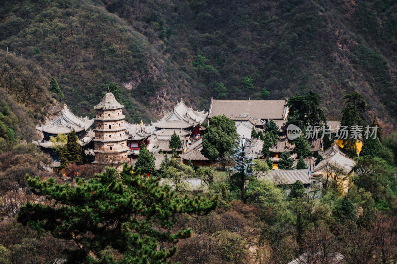 平凉市崆峒山法轮寺