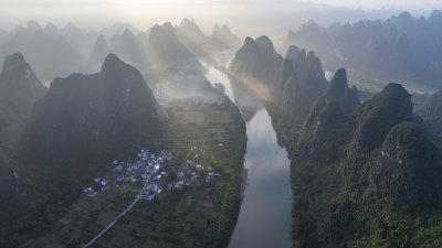 桂林山水漓江晨曦