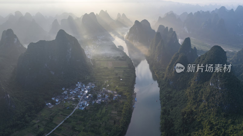 桂林山水漓江晨曦