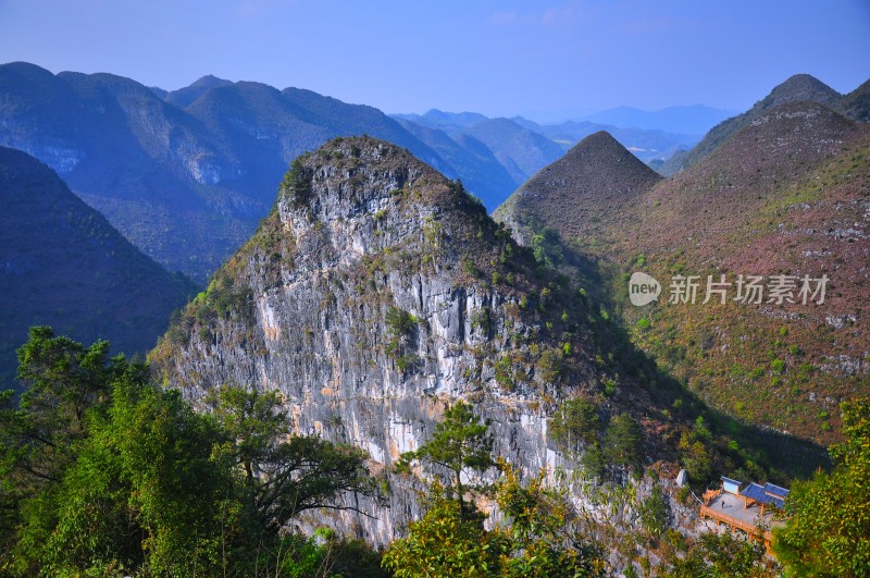 大石围天坑崇山峻岭鲜为人知的秘境