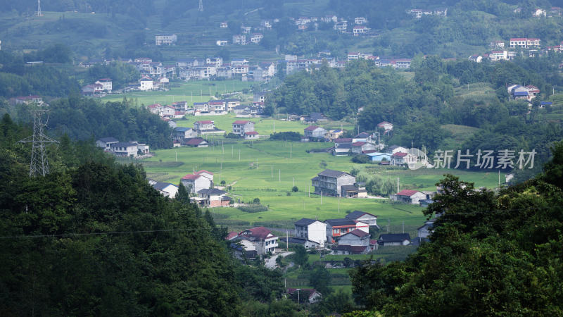 山洼里的家园