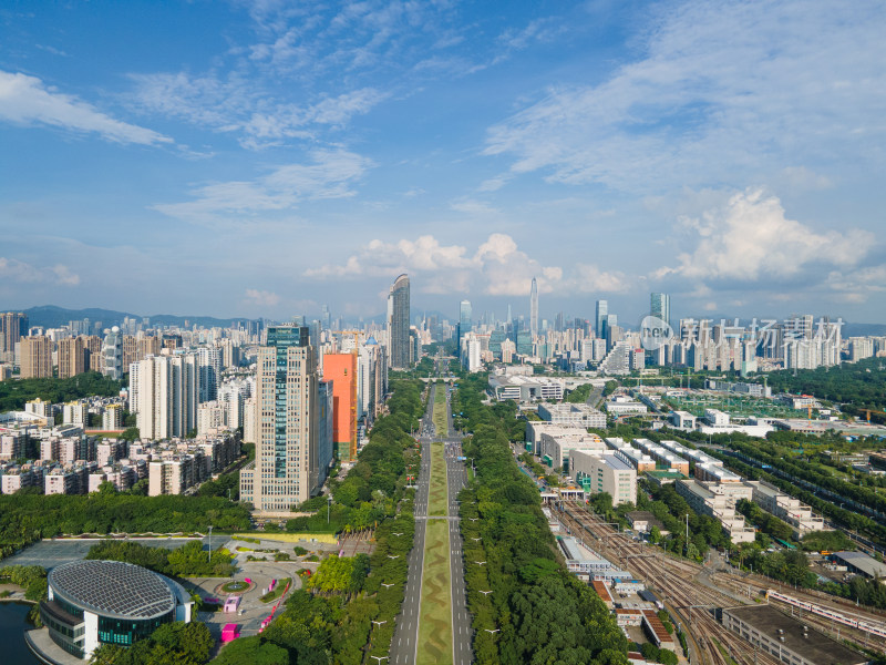 航拍广东深圳深南大道福田城市天际线风光