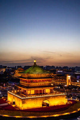 陕西西安钟楼黄昏晚霞夜景