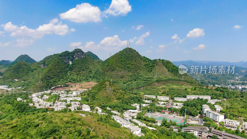 连绵起伏山川风景