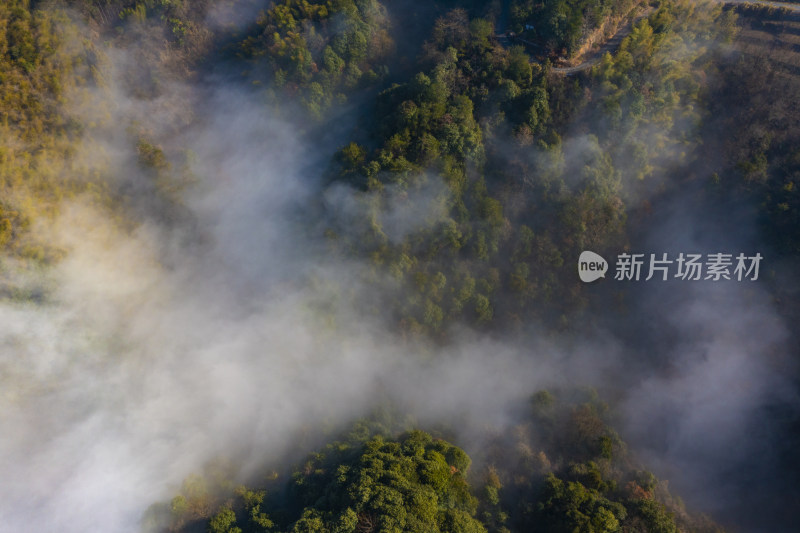 高山山峦群山晨曦日出云海航拍