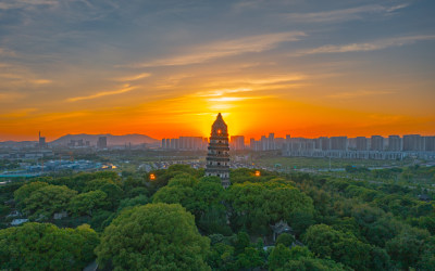 苏州虎丘山风景区日落航拍