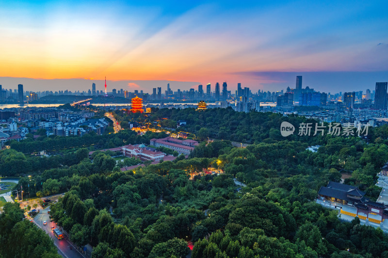 武汉黄鹤楼夜景