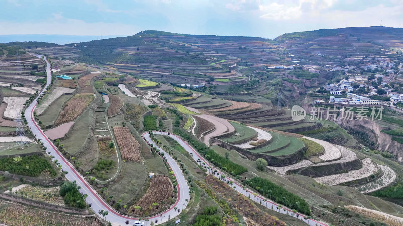 甘肃定西山川地地貌黄土高原航拍图