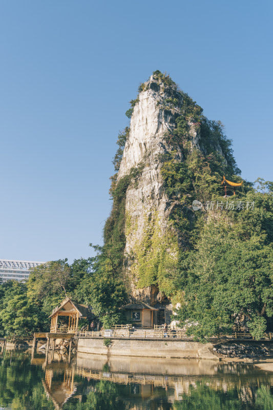 广西柳州箭盘山-喀斯特地貌山峰