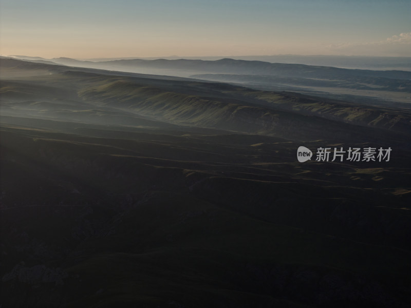 青海湖沿岸美景