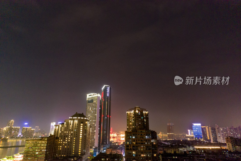 江西南昌夜幕降临夜景航拍图