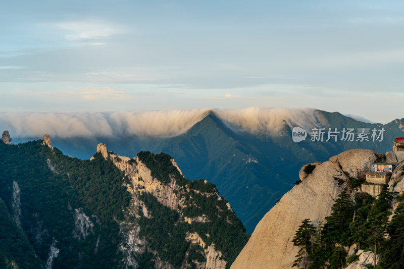 陕西华山山顶的风光