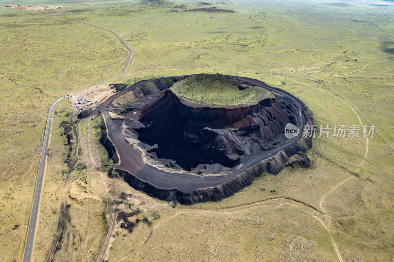 内蒙古乌兰布统乌兰哈达黑色火山群航拍