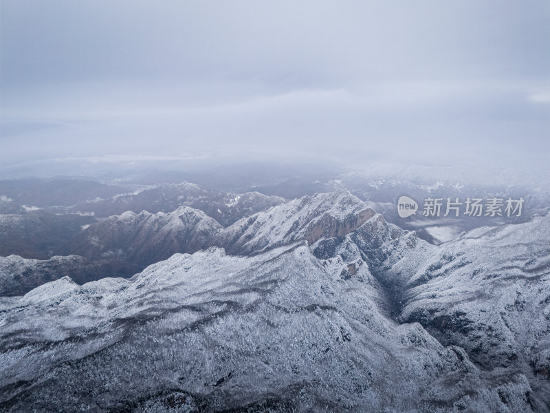 南阳老界岭冬季雪景风光