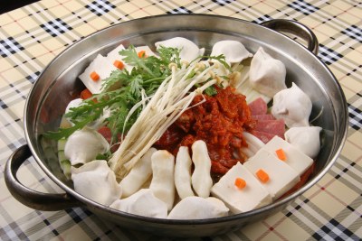 泡菜水饺火锅