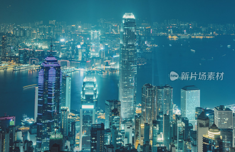 香港太平山俯拍维多利亚港中环摩天大楼夜景