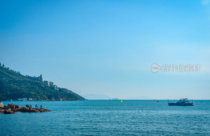 香港赤柱海湾港口海上游轮游船