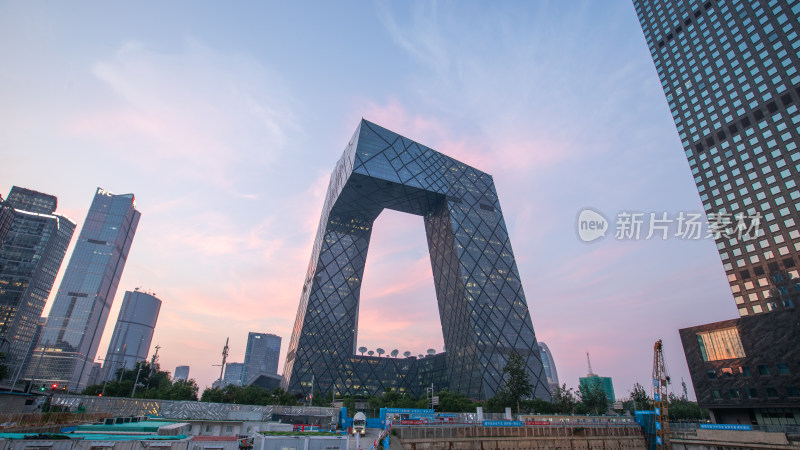 北京大国贸央视大楼晚霞照片