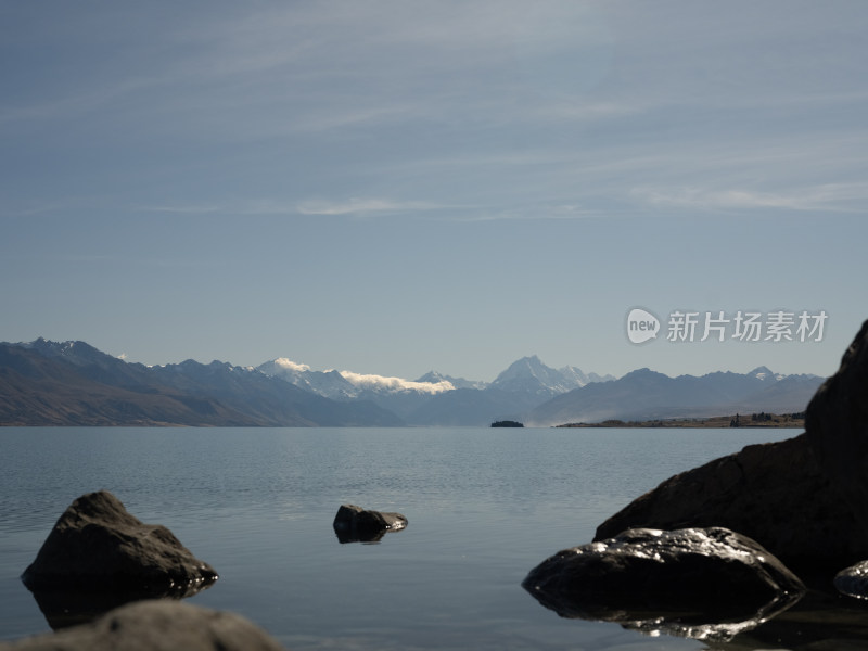 新西兰Lake Tekapo蒂卡波湖 纯蓝湖泊