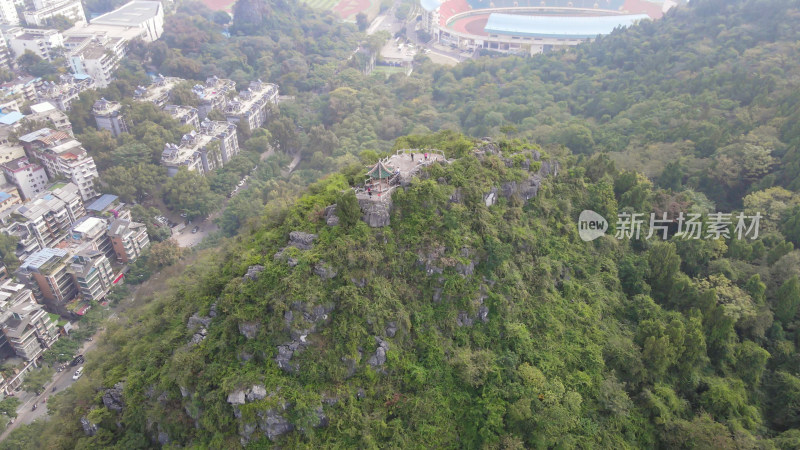 广西桂林山水甲天下哈斯特地貌奇山航拍