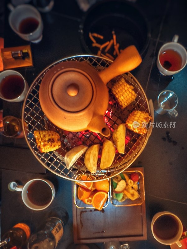 围炉煮茶