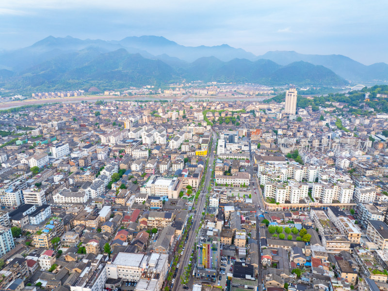 航拍浙江省台州市临海市东湖景区紫阳古街