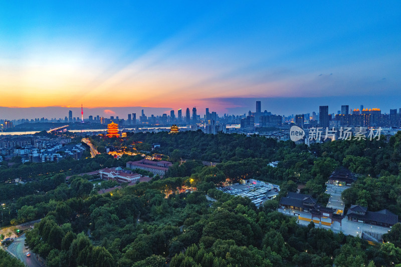 武汉黄鹤楼夜景