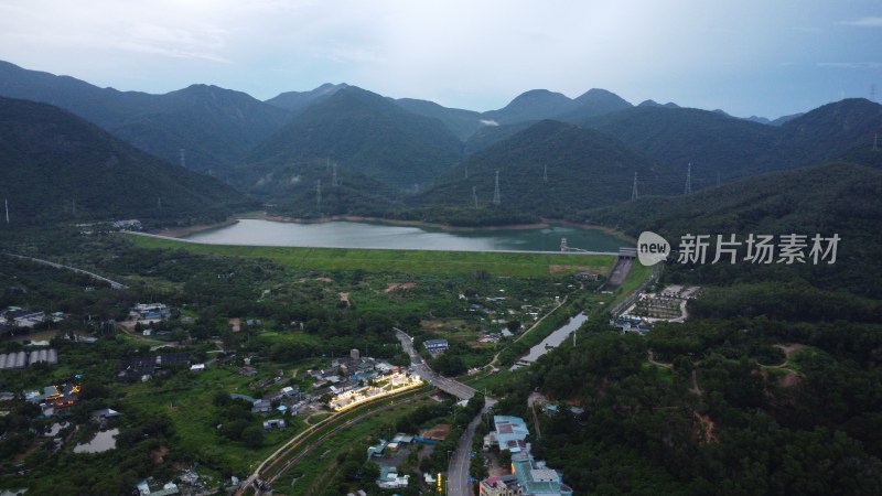 航拍广东省东莞市清溪镇城市风光