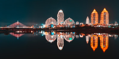 西双版纳告庄夜景