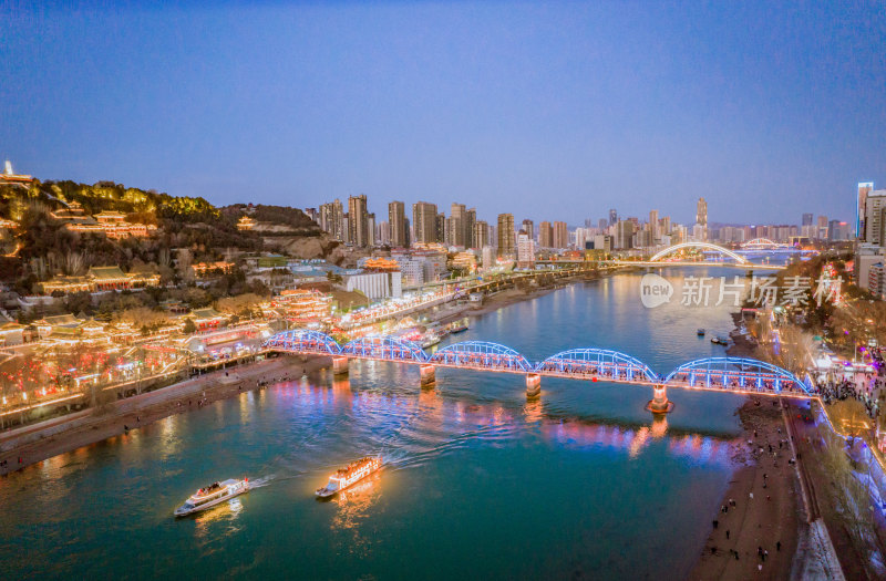 黄河两岸 兰州城的日与夜