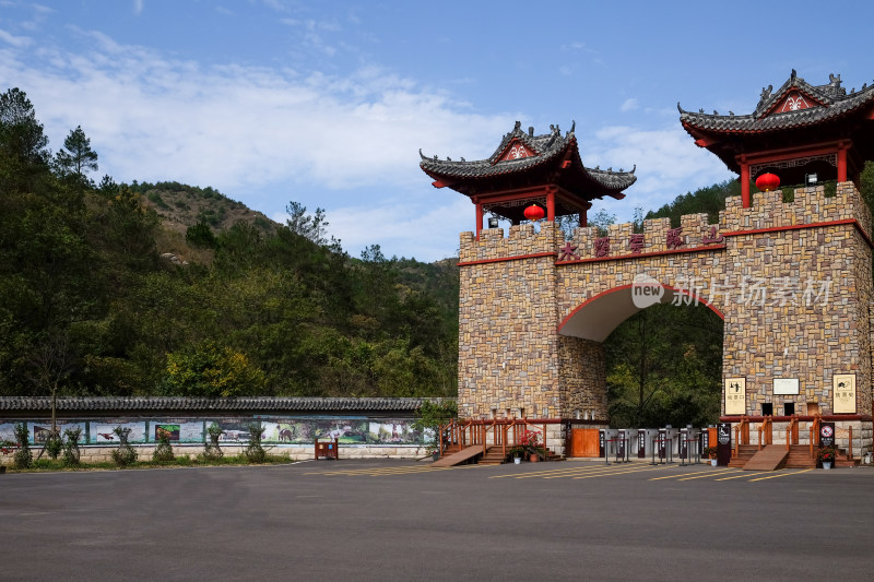 武汉木兰山景区城门