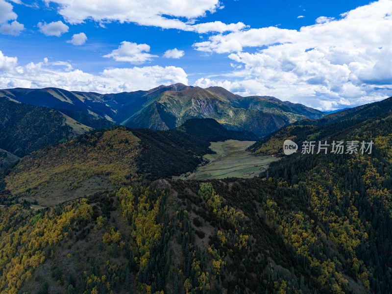 四川天空高城理塘 格聂自然风光