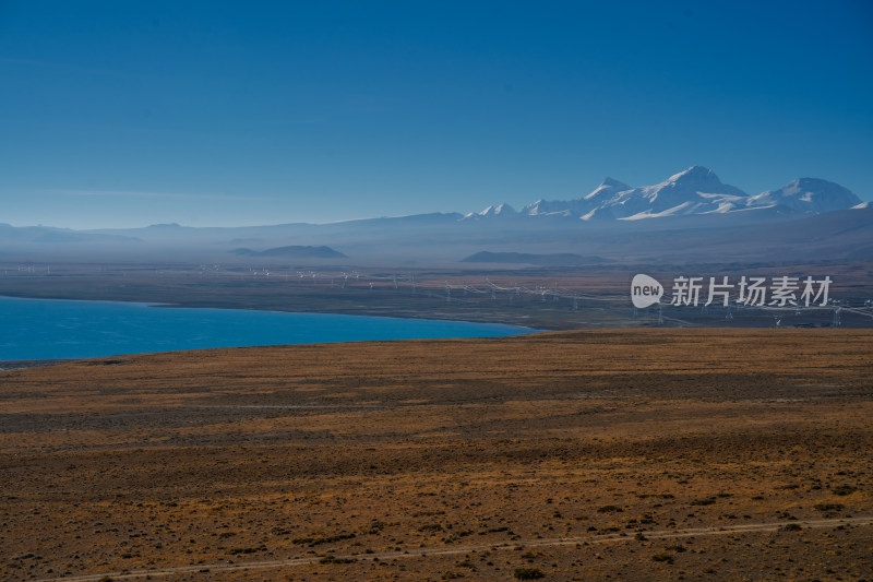 西藏阿里希夏邦马峰