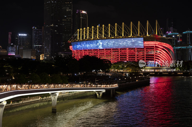 广州珠江新城CBD东塔西塔城市风光夜景